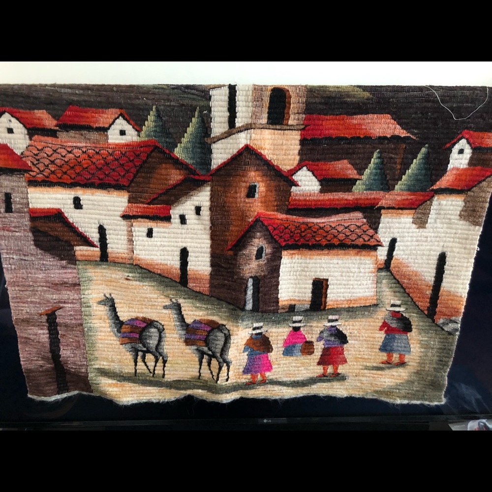 Authentic Peruvian Handmade Rug/Throw 47in x 42in